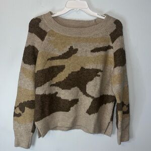 Workshop Republic Clothing Sweater Tan Brown Camo Wide Neck Size Large SOFT